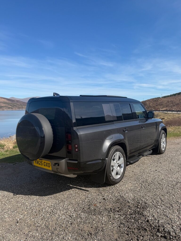 Land Rover Defender 130 8 Seater