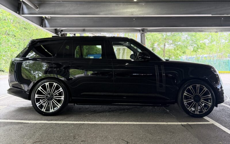 Range Rover Autobiography LWB